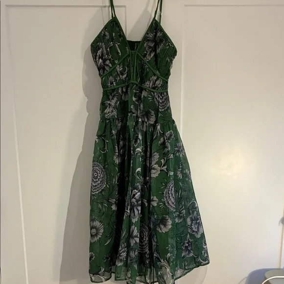 Anthropologie Green and White Floral V Neck Halter Midi Dress - Picture 4 of 10